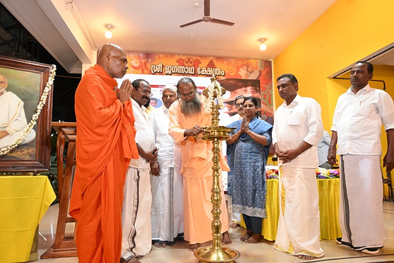 ഗുരു സ്വപ്നം കണ്ട ലോകത്തേക്ക് എത്തിച്ചേരാനാവണം: ശ്രീമദ് ശുഭാംഗാനന്ദ സ്വാമികൾ