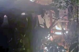 ഈങ്ങാപ്പുഴയിൽ ഫർണിച്ചർ നിർമാണശാലയിൽ തീപ്പിടിത്തം