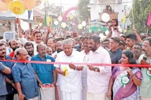 കേന്ദ്രത്തിനെതിരേ പ്രതിപക്ഷം ഒന്നും മിണ്ടിയിട്ടില്ല -മുഖ്യമന്ത്രി