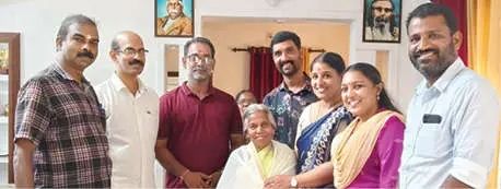 ആദരം ഏറ്റുവാങ്ങി കാർത്യായനി അമ്മ