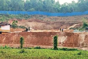 ഒളവണ്ണയിൽ കുന്നിടിക്കൽ തുടരുന്നു; തണ്ണീർത്തടങ്ങൾ നികത്തുന്നതിൽ പ്രതിഷേധം