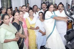 മൂക്കന്നൂർ പഞ്ചായത്തിൽ ഷീ ജിം ഉദ്ഘാടനം ചെയ്തു