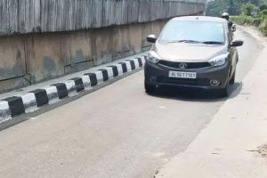 ദേശീയപാത വികസനം: സർവീസ് റോഡുകൾക്ക് വീതിയില്ല; ഗതാഗതം വഴിമുട്ടാൻ സാധ്യത