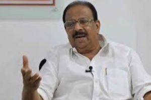 ഡൽഹിയിൽ ചർച്ചകൾ മുറുകുന്നു: എംപിമാർക്ക് വിലക്കുമായി ഹൈക്കമാൻഡ്; നിലപാടിൽ ഉറച്ച് സുധാകരനും രാഘവനും