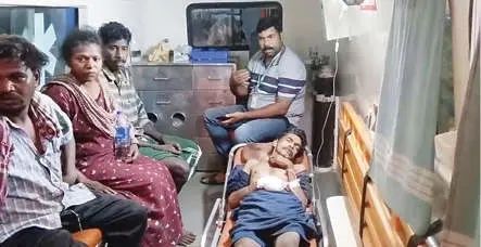 കർഷകത്തൊഴിലാളിക്കുനേരേ കാട്ടാനയുടെ ആക്രമണം