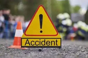 കൊയിലാണ്ടിയിൽ ഇലക്ട്രിക് സ്കൂട്ടർ മറിഞ്ഞ് അപകടം: മൂന്ന് എം.ബി.ബി.എസ് വിദ്യാർത്ഥികൾക്ക് ദാരുണാന്ത്യം