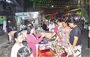 ജനം ഒഴുകിയെത്തി, പെരുന്നാൾ തിരക്കിലമർന്ന് കൊച്ചിയുടെ 'അമ്മായിമുക്ക്'