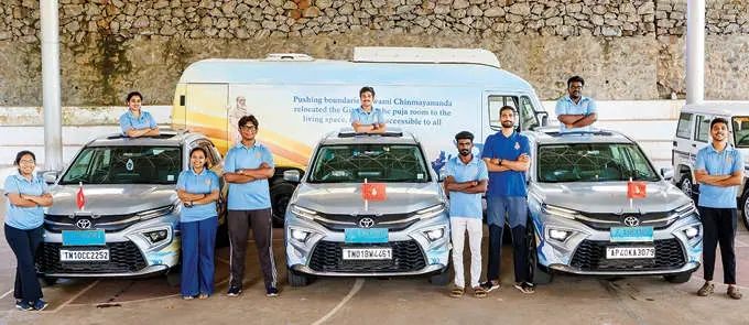 ഭാരതത്തെ തൊട്ടറിഞ്ഞ് ചിന്മയ അമൃതയാത്ര കോഴിക്കോട്ട്; 35,000 കിലോമീറ്റർ നീളുന്ന യുവത്വത്തിന്റെ മഹാപ്രയാണം