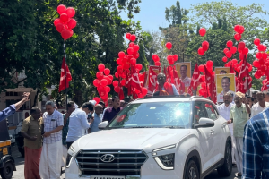 കൊയിലാണ്ടിയിൽ എൽ.ഡി.എഫ് സ്ഥാനാർത്ഥി കെ. ദാസൻ നാമനിർദ്ദേശ പത്രിക സമർപ്പിച്ചു