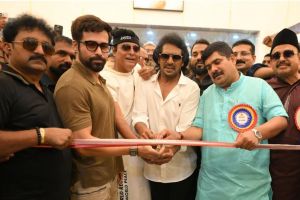 ബോബി ചെമ്മണൂര്‍ ഇന്റര്‍നാഷണല്‍ ജ്വല്ലേഴ്സിന്റെ പുതിയ ഷോറൂം മംഗളൂരുവില്‍ പ്രവര്‍ത്തനമാരംഭിച്ചു