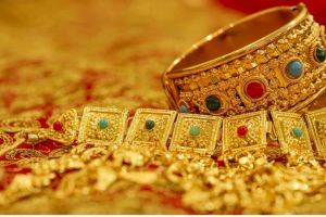 സ്വർണ്ണവിലയിൽ റെക്കോർഡ് ഇടിവ്: പവൻ വില ഒരു ലക്ഷത്തിന് താഴെയെത്തി