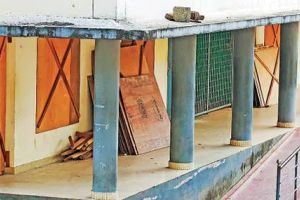 ചെറുതുരുത്തി സ്‌കൂളിൽ സ്ട്രോങ് റൂം നിർമാണം തുടങ്ങി