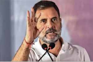 രാഹുൽ ഗാന്ധി ഇന്ന് കടപ്പുറത്ത്; യു.ഡി.എഫ് മഹാറാലിക്ക് കോഴിക്കോട് ഒരുങ്ങി.