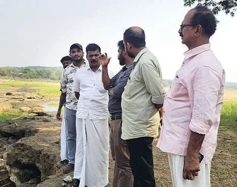 കാങ്കപ്പുഴ ജലനിധി കുടിവെള്ളപദ്ധതി പ്രദേശം അധികൃതർ സന്ദർശിച്ചു