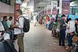 ഫറോക്ക് ബസ് സ്റ്റാൻഡ് ശൗചാലയത്തിൽ നിന്ന് ദുർഗന്ധം: നിർമ്മാണ അപാകം യാത്രക്കാരെ ദുരിതത്തിലാക്കുന്നു