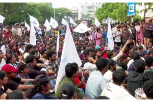 നഴ്സുമാരുടെ ശമ്പള പരിഷ്കരണം: ചർച്ചകൾ പരാജയം; സ്വകാര്യ ആശുപത്രികളിൽ നാളെ മുതൽ വീണ്ടും പണിമുടക്ക്