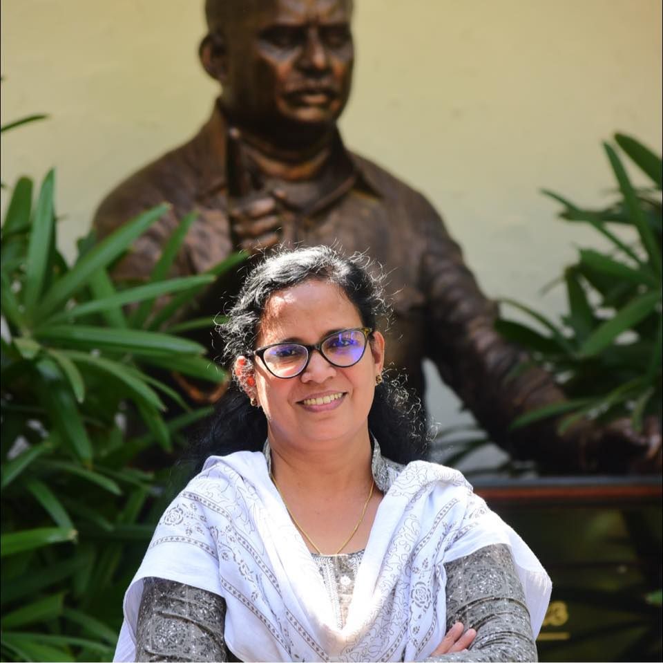 വടകരയിൽ കെ.കെ. രമയ്ക്ക് ചിഹ്നം മാറി; ഫുട്ബോളിന് പകരം 'ടെലിവിഷൻ' ചിഹ്നത്തിൽ മത്സരിക്കും