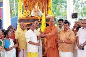 ശിവഗിരി ദിവ്യജ്യോതി പ്രയാണത്തിന് തുടക്കം