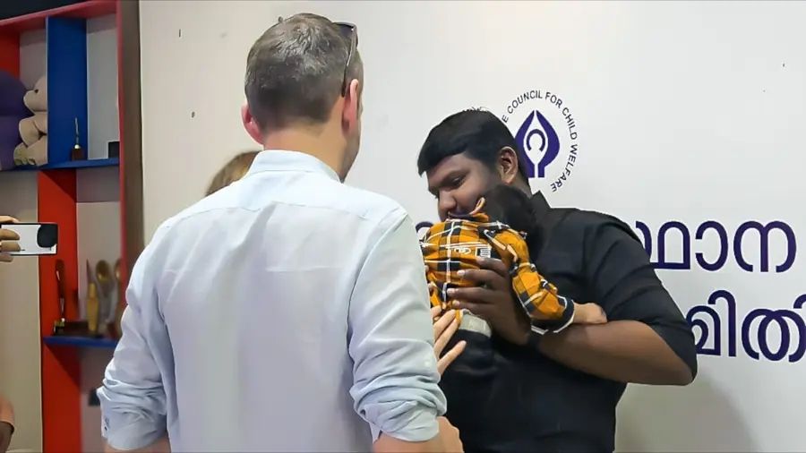 അമ്മത്തൊട്ടിലിലെ ഏഴ് കണ്മണികൾക്ക് ഇനി പുതിയ തണൽ; സംസ്ഥാന ശിശുക്ഷേമ സമിതിയുടെ ചരിത്രപരമായ ദത്തെടുക്കൽ