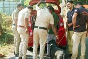 നിയമസഭാ തിരഞ്ഞെടുപ്പ്; അതിർത്തികളിൽ കർശനപരിശോധന