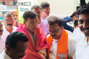 കേന്ദ്ര മന്ത്രി മൻസുഖ് മണ്ഡവിയ്ക്ക് മാഹിയിൽ സ്വീകരണം