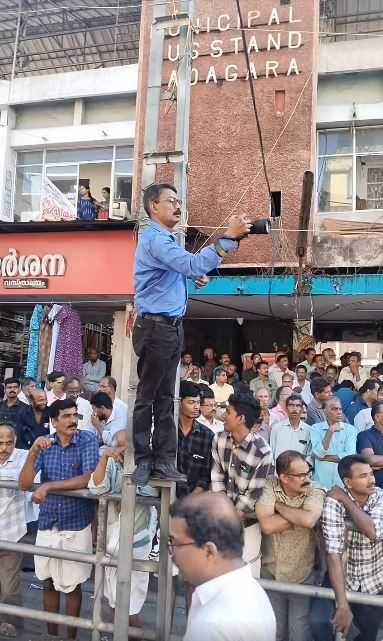 നാടിന്റെ സ്പന്ദനങ്ങൾ ഒപ്പിയെടുക്കാൻ ഉയരങ്ങളോളം; ശ്രീനി വടകരയുടെ ക്യാമറക്കണ്ണുകൾക്ക് 40 വയസ്സ്  :ദിവാകരൻ ചോമ്പാല