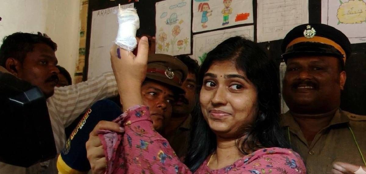 കൈക്കുഞ്ഞുമായി വോട്ടർക്ക് കാത്തുനിൽക്കേണ്ടി വന്ന സംഭവം: ബാലാവകാശ കമ്മീഷൻ കേസെടുത്തു