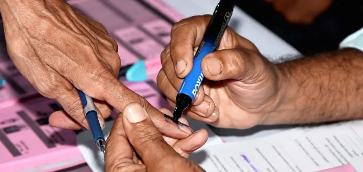 പോസ്റ്റൽ ബാലറ്റ് വിവാദം: വോട്ട് നഷ്ടമായത് ആയിരക്കണക്കിന് ഉദ്യോഗസ്ഥർക്കെന്ന് പരാതി