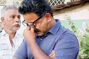 അവസാനനിമിഷവും മകളുടെ ഫോട്ടോ നെഞ്ചോടുചേർത്ത് രമേശ്