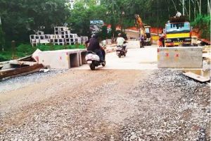 കാളിയാമ്പുഴ പുതിയ പാലം ഗതാഗതത്തിന് തുറന്നു: ദുരന്തസ്മരണകൾക്കിടയിൽ നാടിന് ആശ്വാസം