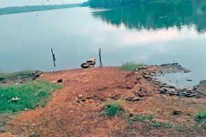 ശാസ്താംകോട്ട തടാകത്തിലെ ജലനിരപ്പ് ക്രമാതീതമായി താഴുന്നു
