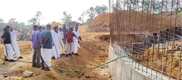 കാപ്കോസ് റൈസ് മില്ലിൻ്റെ നിർമാണപുരോഗതി വിലയിരുത്താൻ മന്ത്രിയെത്തി