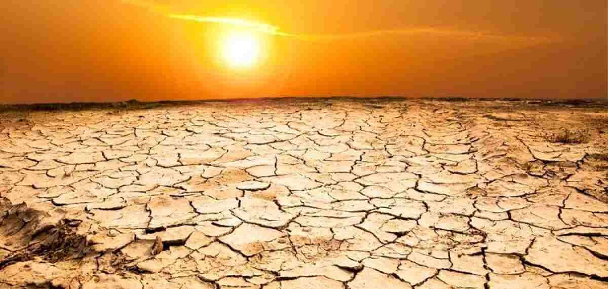 കേരളം ചുട്ടുപൊള്ളുന്നു: മൂന്ന് ജില്ലകളിൽ ഉഷ്ണതരംഗ മുന്നറിയിപ്പ്; അതീവ ജാഗ്രത നിർദ്ദേശം