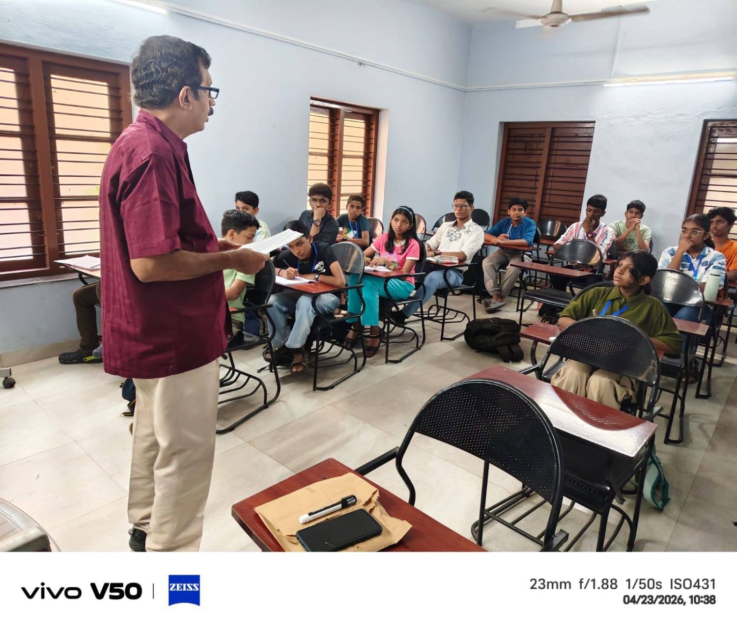 ഐ.ഇ.ഐ അവധിക്കാല ക്യാമ്പ്: കുട്ടികൾക്കായി 'കൃഷിയെഴുത്തിന്റെ ബാലപാഠങ്ങൾ' ക്ലാസ് സംഘടിപ്പിച്ചു