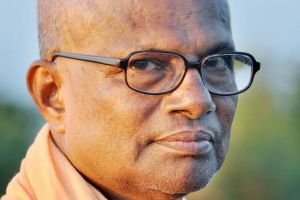 അണയില്ല ഈ ദീപനാളം കനകമല ക്കുന്നിൽ :ചാലക്കര പുരുഷു