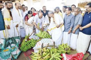 കൂടൽമാണിക്യം ഉത്സവം കലവറനിറയ്ക്കൽ