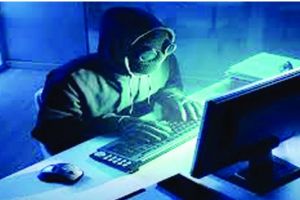 ഓൺലൈൻ ട്രേഡിങ് തട്ടിപ്പ്: കോഴിക്കോട് സ്വദേശികൾക്ക് നഷ്ടമായത് നാലരക്കോടിയിലധികം രൂപ