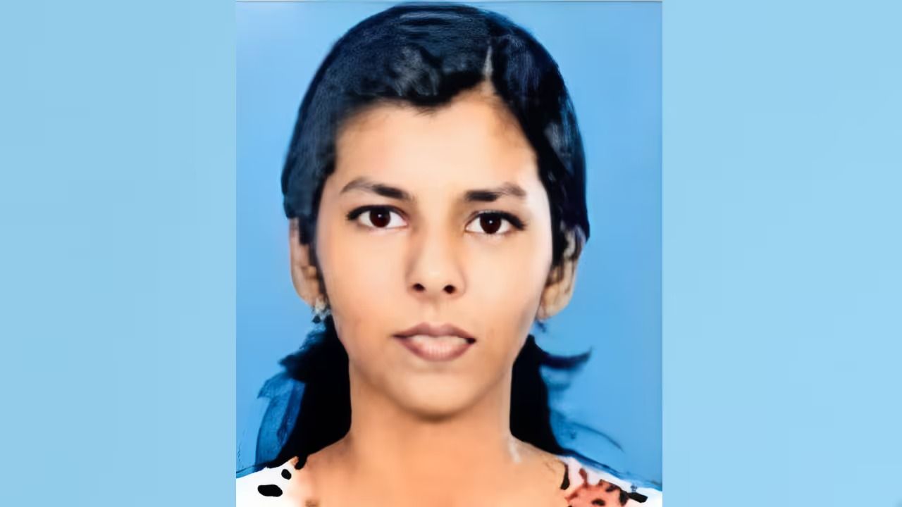 കുസാറ്റിൽ ഒരാഴ്ചയ്ക്കിടെ രണ്ടാമത്തെ വിദ്യാർത്ഥി മരണം; ബി.ടെക് വിദ്യാർത്ഥിനിയെ മരിച്ച നിലയിൽ കണ്ടെത്തി