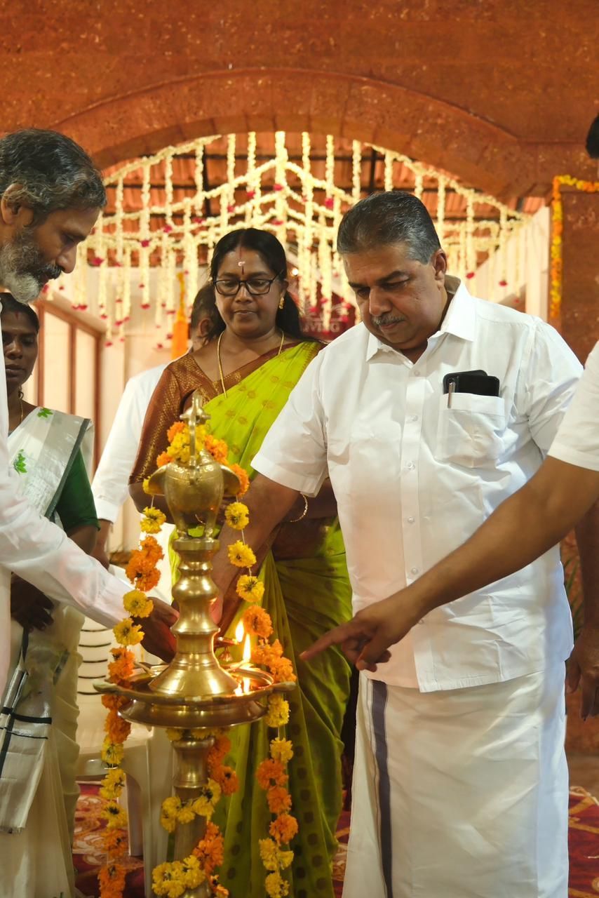 കാരയ്ക്കാട് ആർട്ട് ഓഫ് ലിവിംഗ് ജ്ഞാനക്ഷേത്രം മന്ത്രി സജി ചെറിയാൻ ഉദ്ഘാടനം ചെയ്തു