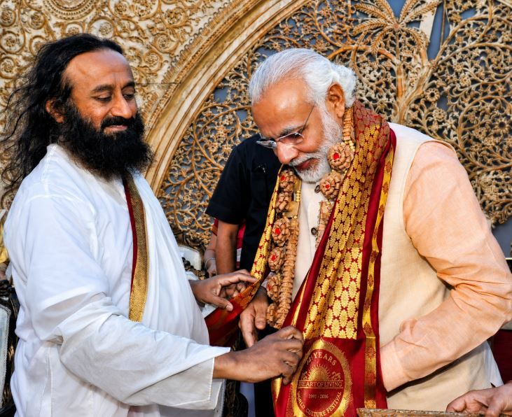 ഗുരുദേവ് ശ്രീശ്രീ രവിശങ്കറിന് സപ്തതി; ആർട്ട് ഓഫ് ലിവിങ് ആഗോള സമ്മേളനം പ്രധാനമന്ത്രി ഉദ്ഘാടനം ചെയ്യും.