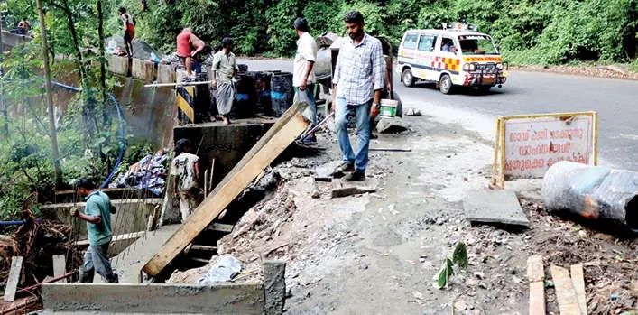 താമരശ്ശേരി ചുരത്തിൽ കലുങ്ക് നവീകരണം ആരംഭിച്ചു: ഗതാഗത നിയന്ത്രണം ഏർപ്പെടുത്തി