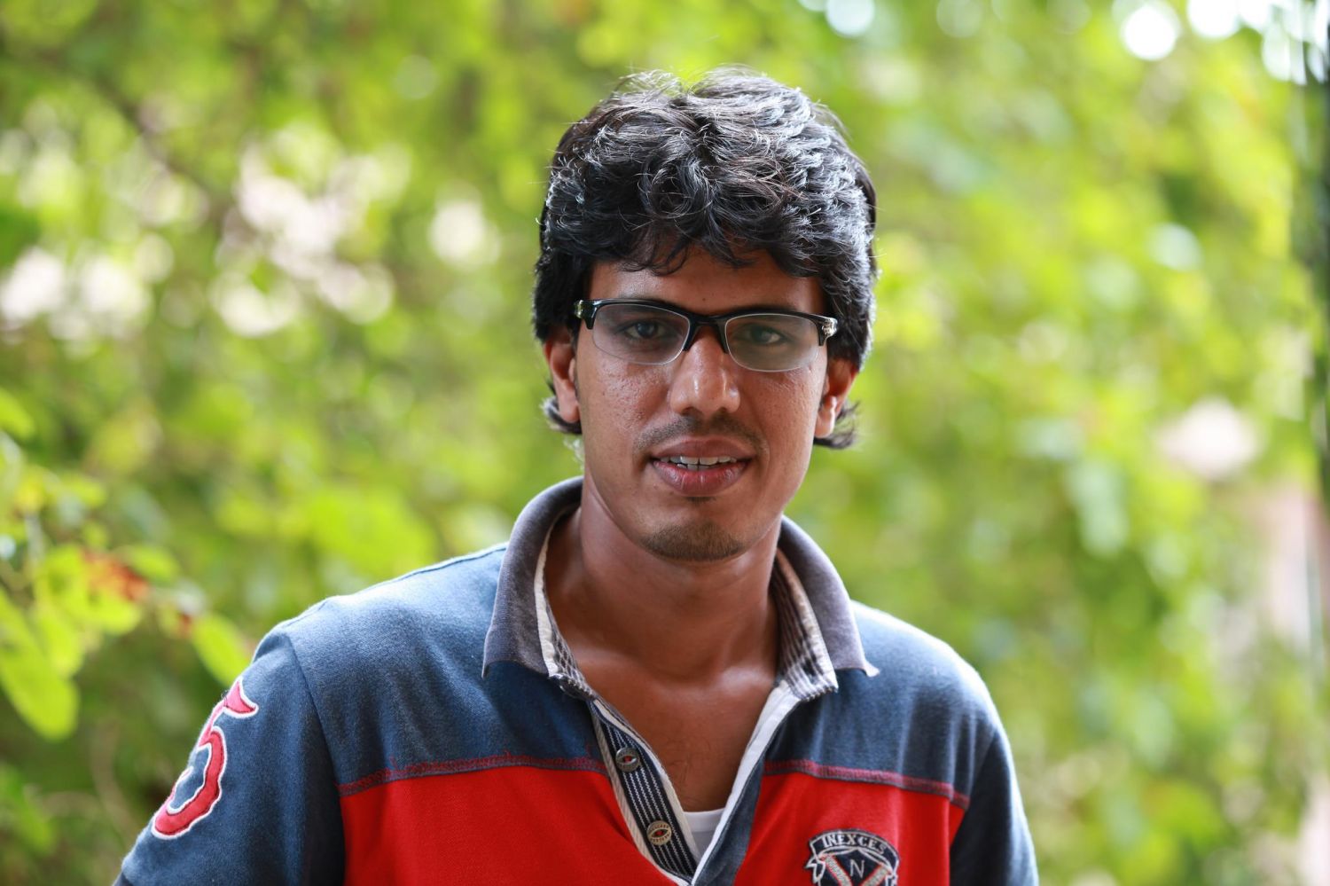 വരകളുടെ വിസ്മയലോകം തീർത്ത് അന്താരാഷ്ട്രതലത്തിലേക്ക് ഉയർന്ന ഫിറോസ് അബ്ദുള്ളയുടെ ജീവിതയാത്ര : ദിവാകരൻ ചോമ്പാല