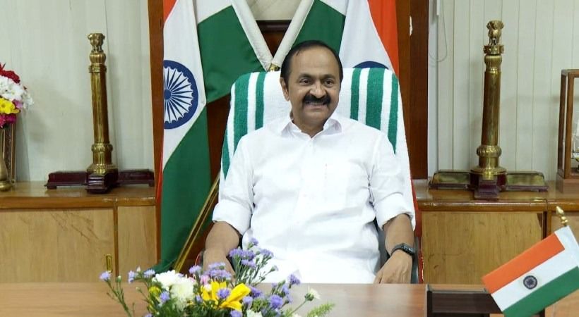സർക്കാരിന്റെ സാമ്പത്തിക സ്ഥിതിയെക്കുറിച്ച് ധവളപത്രം തയാറാക്കാൻ നാലംഗ സമിതി; മുൻ ചീഫ് സെക്രട്ടറി കെ.എം.ചന്ദ്രശേഖർ അധ്യക്ഷൻ