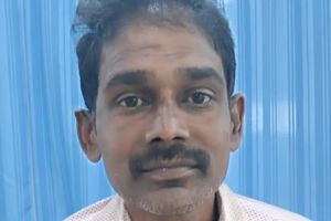 സൗഹൃദം നടിച്ച് അയൽവാസിയായ വയോധികയുടെ കമ്മൽ വലിച്ചുപറിച്ച യുവാവ് പിടിയിൽ