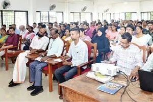 മഴക്കാലത്തിന് മുന്നോടിയായി ജില്ലയിലെ മുഴുവൻ വിദ്യാലയങ്ങളും ശുചീകരിക്കണം: സാബു എബ്രഹാം