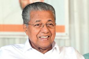 പിണറായി വിജയൻ എംഎൽഎ സ്ഥാനം രാജിവെയ്ക്കണം: ഏരിയാ കമ്മിറ്റിയിൽ ആവശ്യവുമായി 'കാരണഭൂതൻ' മെഗാതിരുവാതിരയുടെ സംഘാടകൻ
