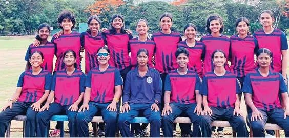 കെ.സി.എ. അന്തർജില്ലാ അണ്ടർ 19 വനിതാ ക്രിക്കറ്റ്: മലപ്പുറത്തെ വീഴ്ത്തി വയനാട് ജേതാക്കൾ