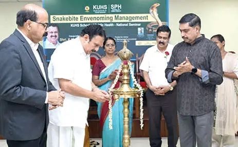 പാമ്പുകടി മരണങ്ങൾ ഇല്ലാതാക്കാൻ എല്ലാ ശ്രമവും നടത്തും: മന്ത്രി കെ. മുരളീധരൻ