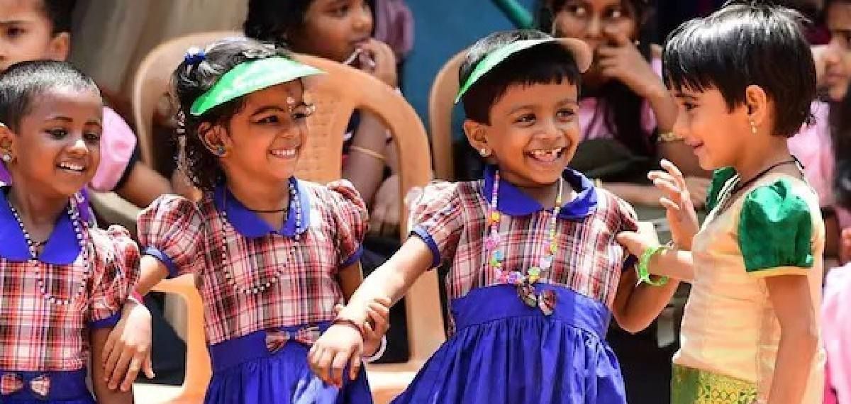 കളിച്ചും ചിരിച്ചും വിദ്യാലയങ്ങളിലേക്ക്; സംസ്ഥാനത്ത് ഇന്ന് പുതിയ അധ്യയന വർഷത്തിന് തുടക്കം