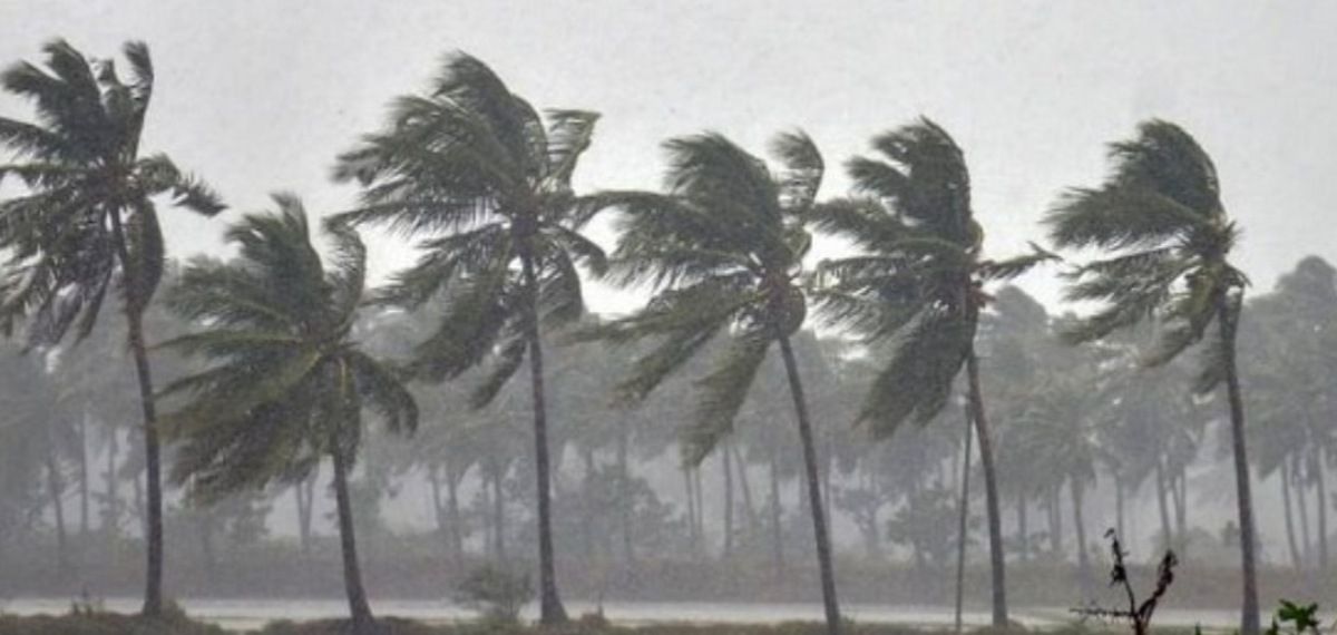 കനത്ത മഴ മുന്നറിയിപ്പ്: ഇന്ന് മൂന്ന് ജില്ലകളിൽ ഓറഞ്ച് അലേർട്ട്; കേരള തീരത്ത് കടലാക്രമണ സാധ്യതയെന്ന് ഇൻകോയിസ്